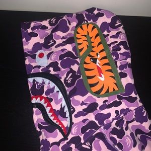 Bape city camp shark hoodie